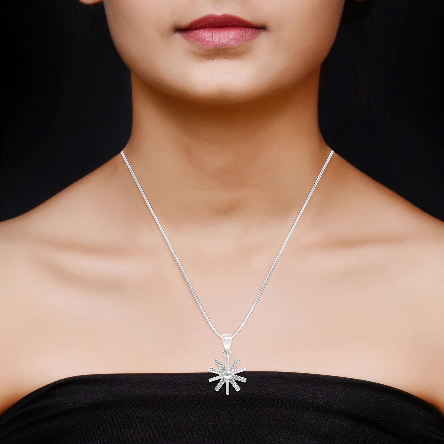 Snowflake Silver Pendant Set with Chain
